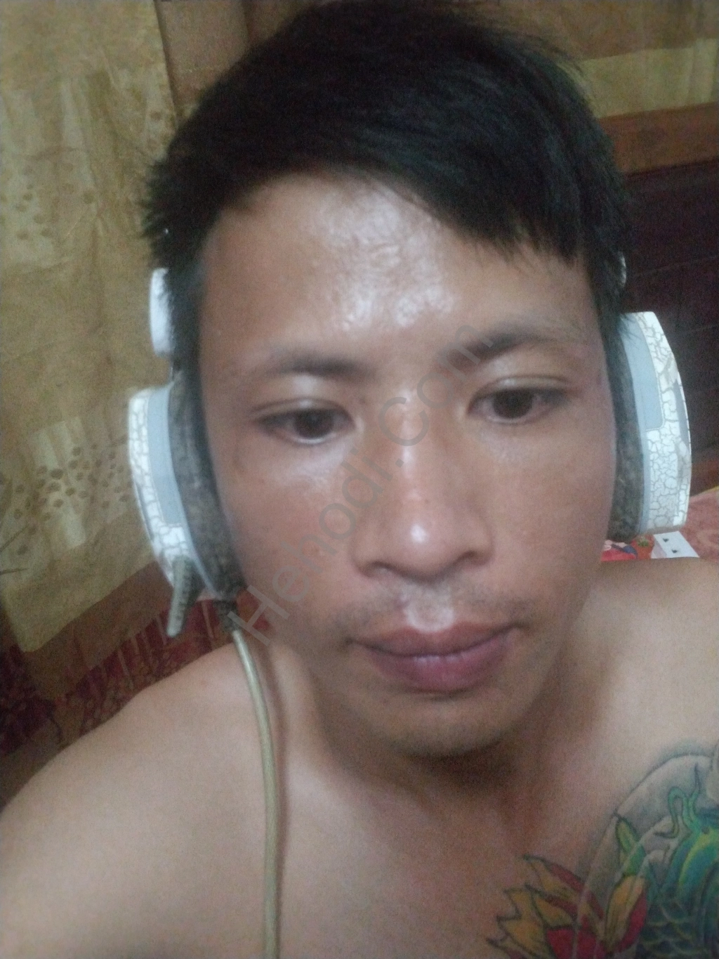 muốn chia sẻ tình yêu cho các quý bà...lh 0964742988