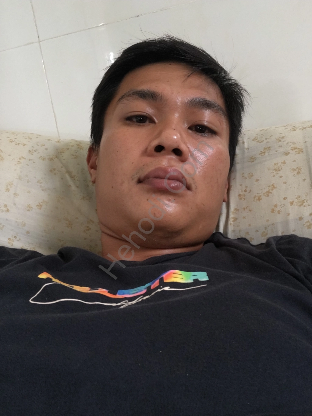 Cô đơn đã lâu. Cần tìm những người dày dặn kinh nghiệm . Làm tình là sở trường của anh