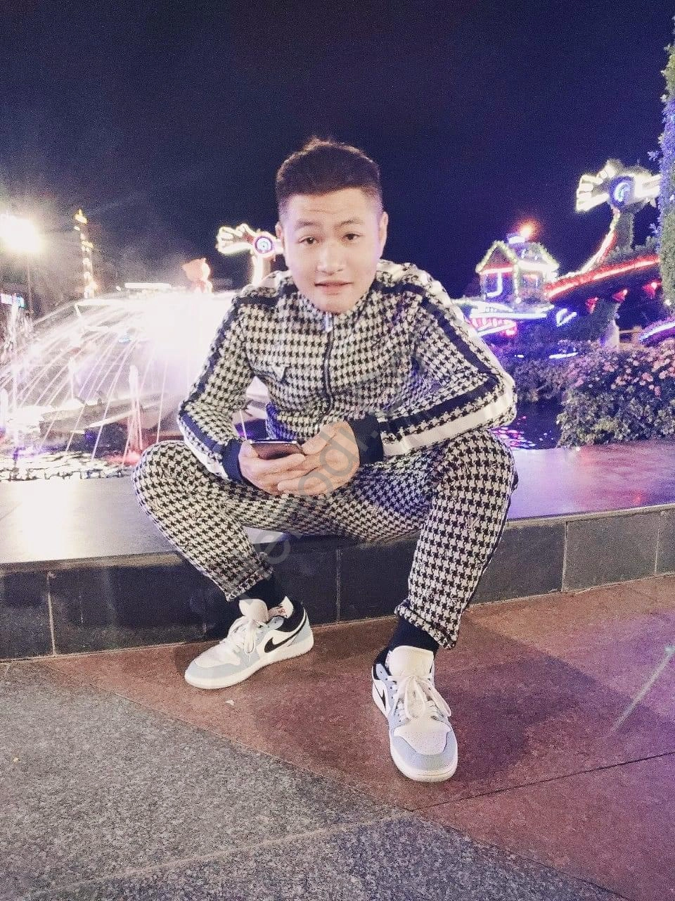 Phục vụ các chị đam mê