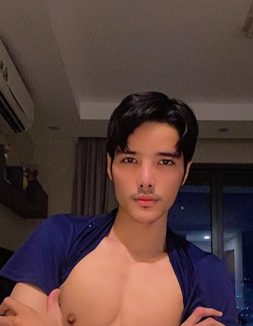 Giá 1200K -Lê Quốc (là Trai Bao) và mình đang ở Đà Lạt