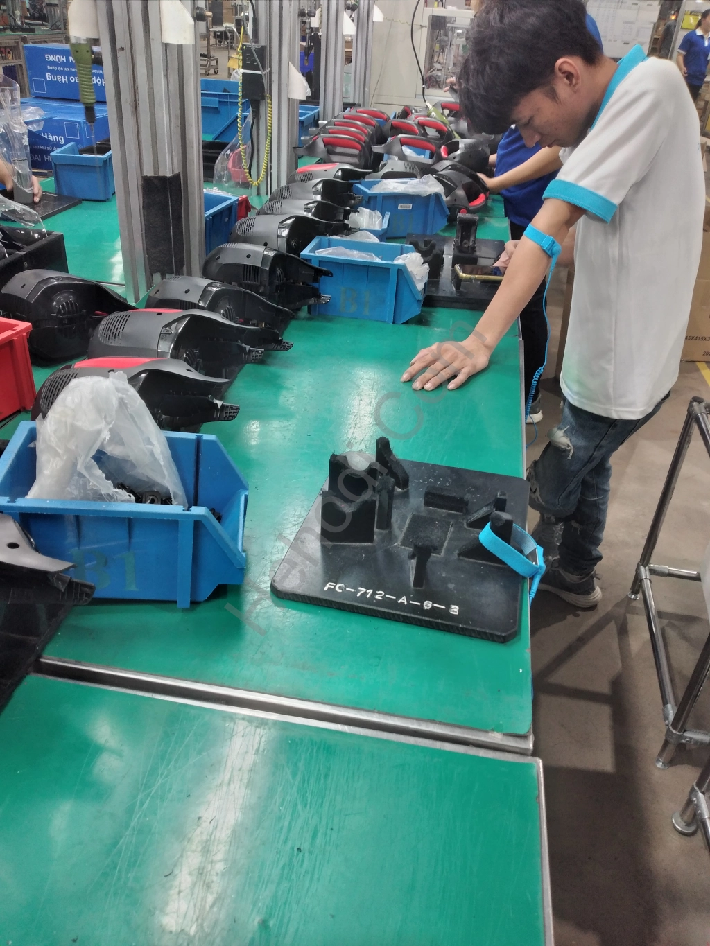 Tìm người tâm sự
