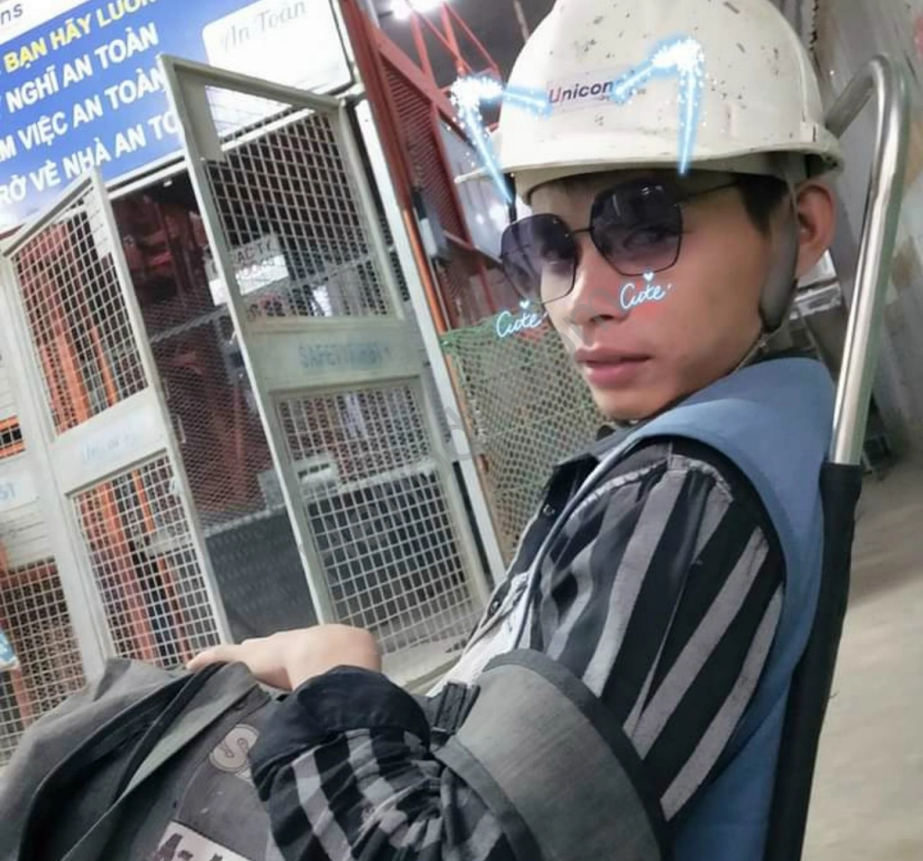 Buồn quá có ai thì  em nào chi nao giao luu hút hít nha nghi đó chơi
