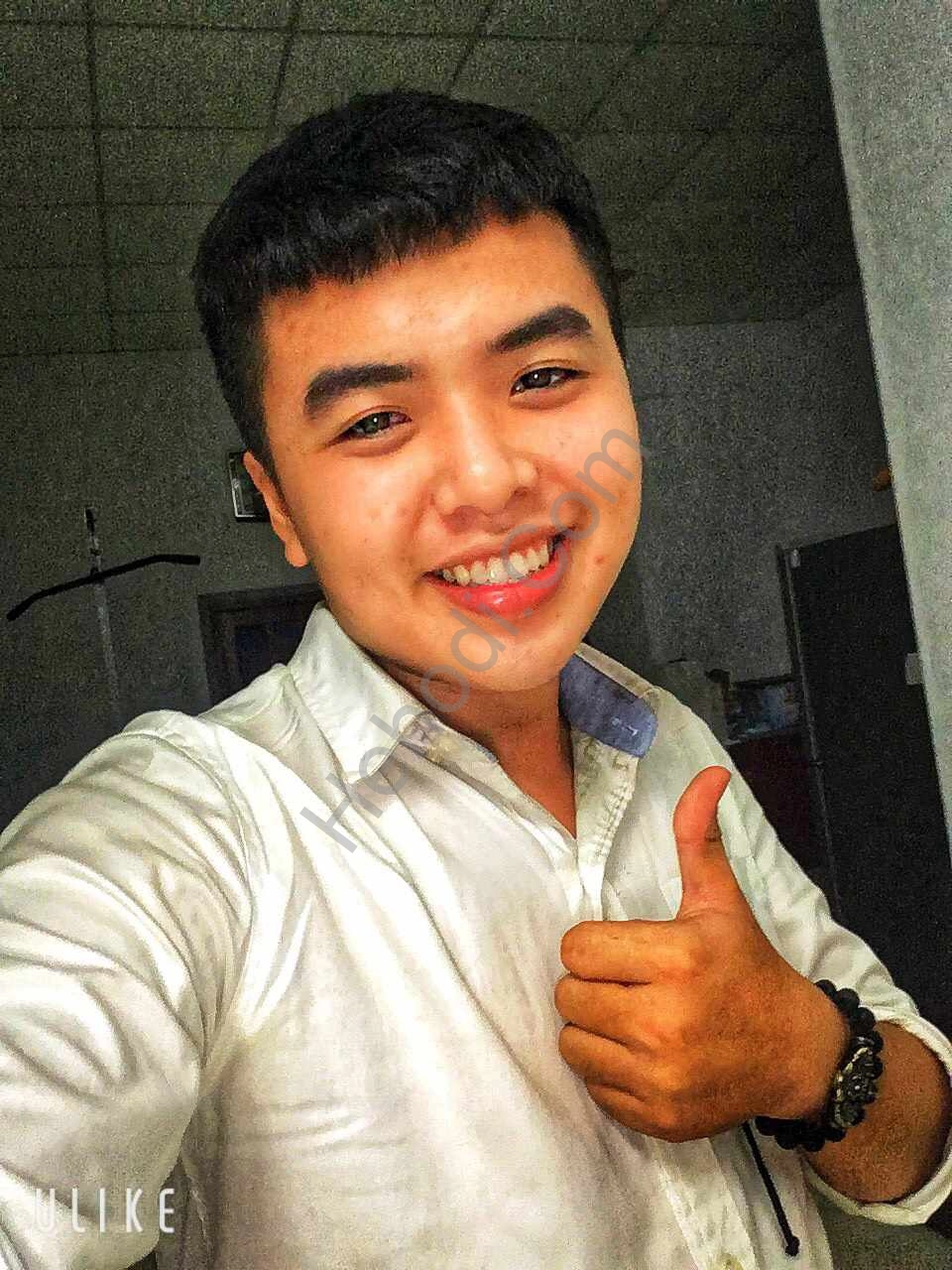 Không cao không đẹp...chán nên muốn thử công việc mới